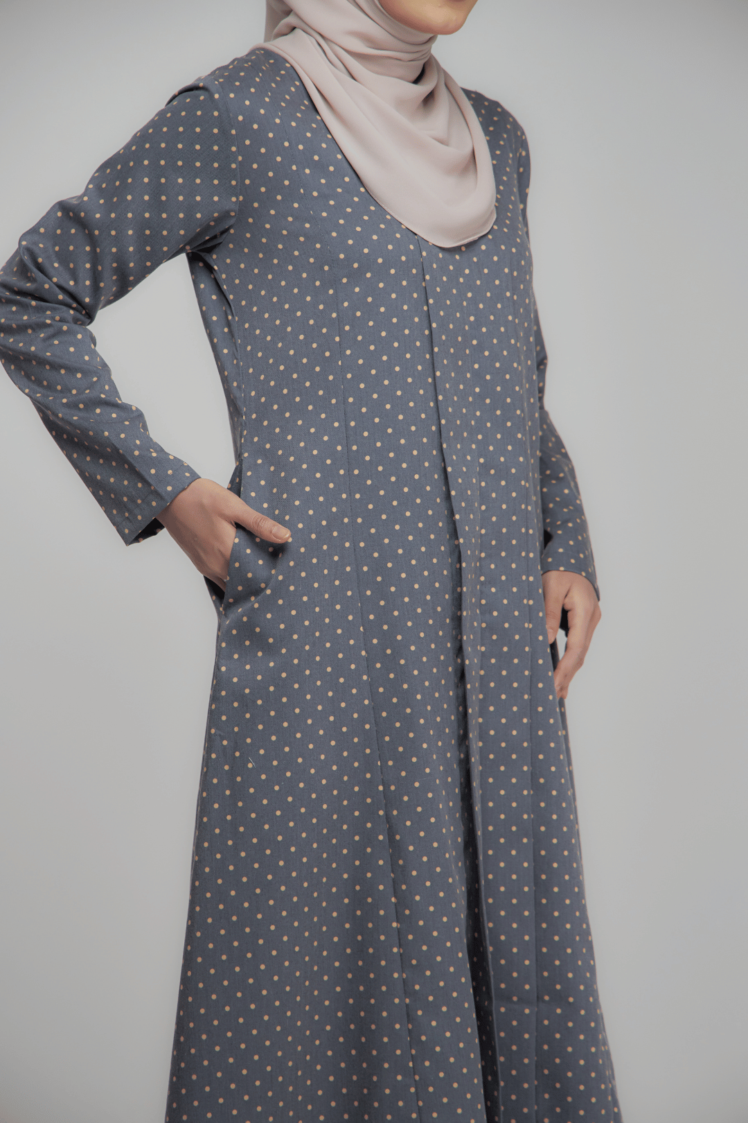Kalsom Kebaya – Modest & Timeless