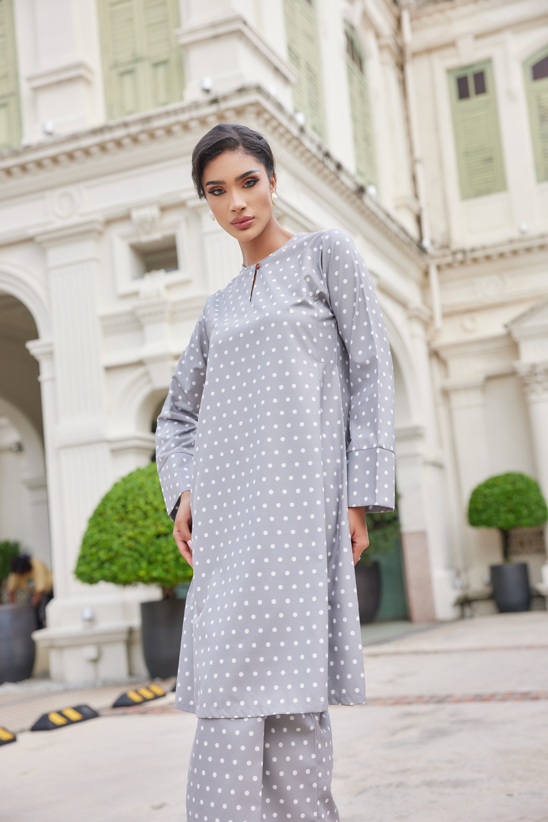 Embun Kurung - Classic & Elegant Riau