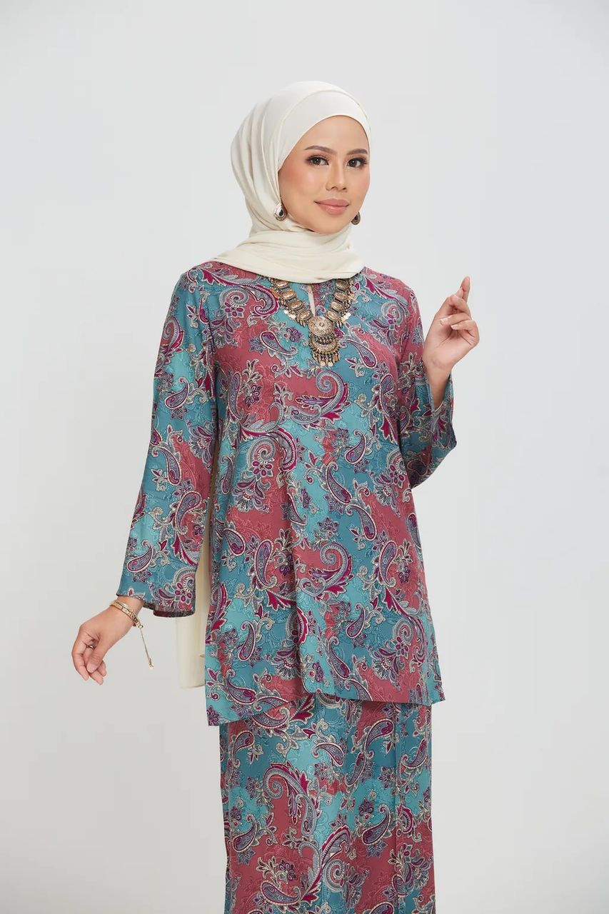 Kesuma Kurung Kedah