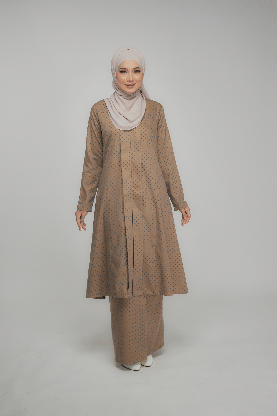 Kalsom Kebaya – Modest & Timeless