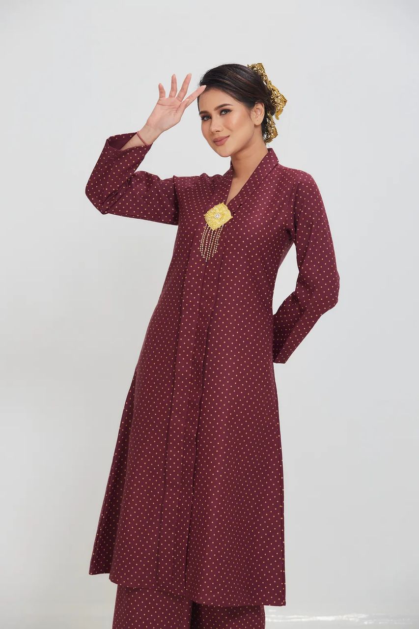 Kalsom Kebaya Labuh
