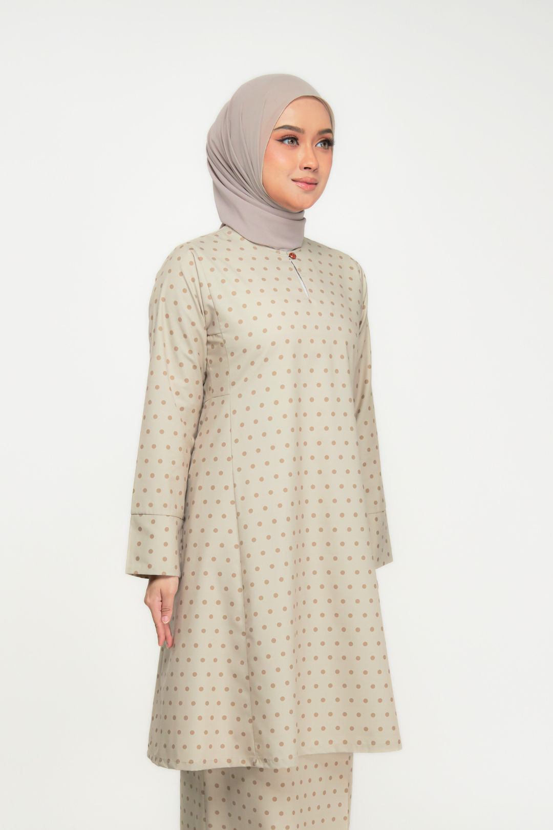 Embun Kurung - Classic & Elegant Riau