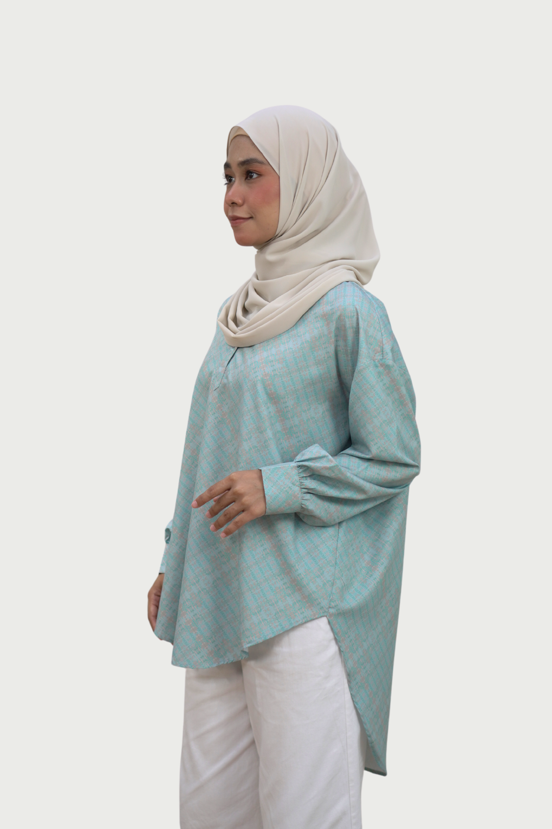 CALLY Premium Basic Blouse