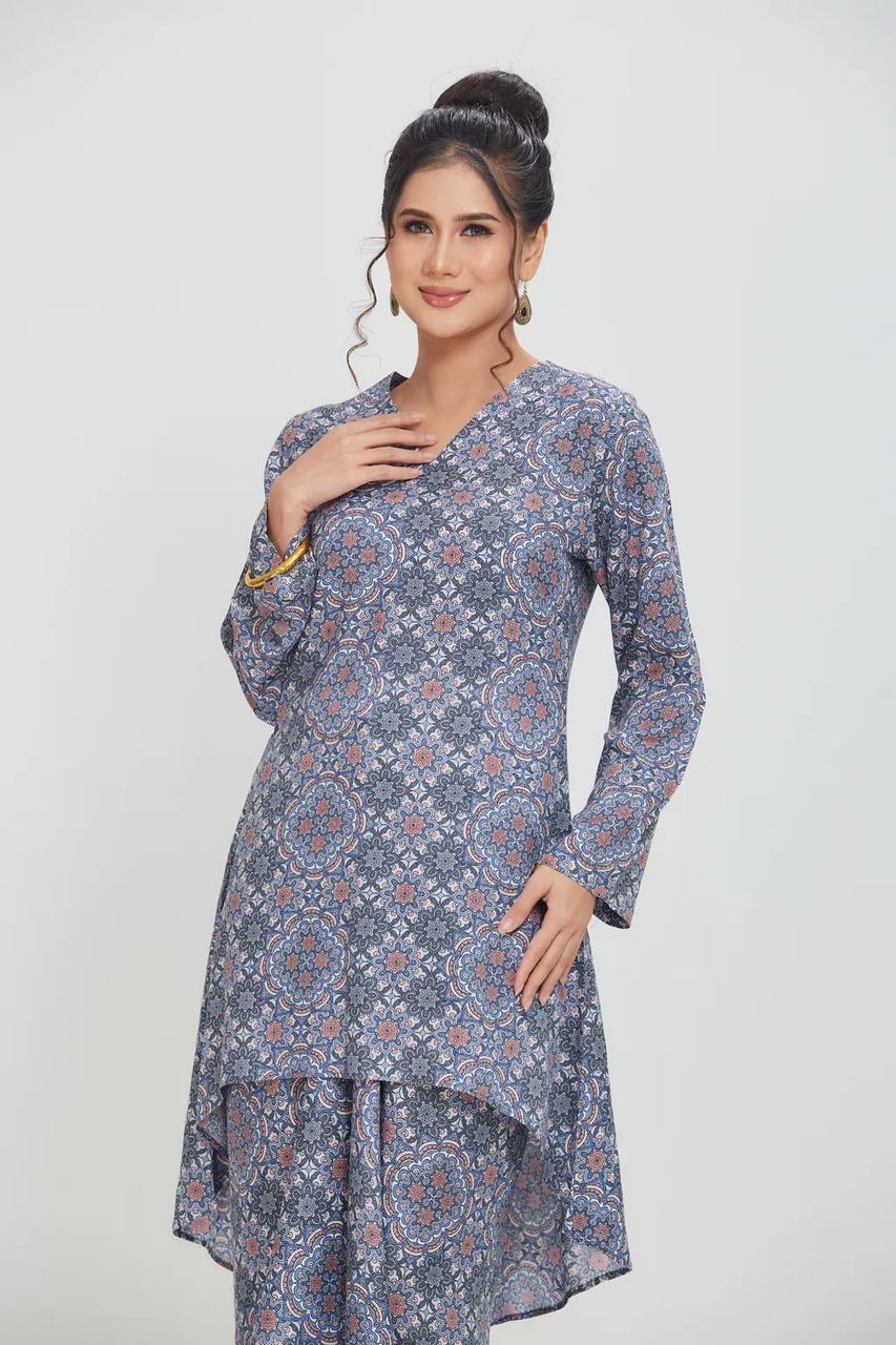 Rosa Kurung Instant Pario