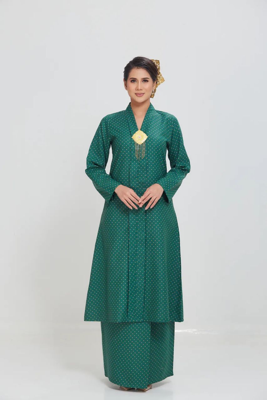 Kalsom Kebaya Labuh