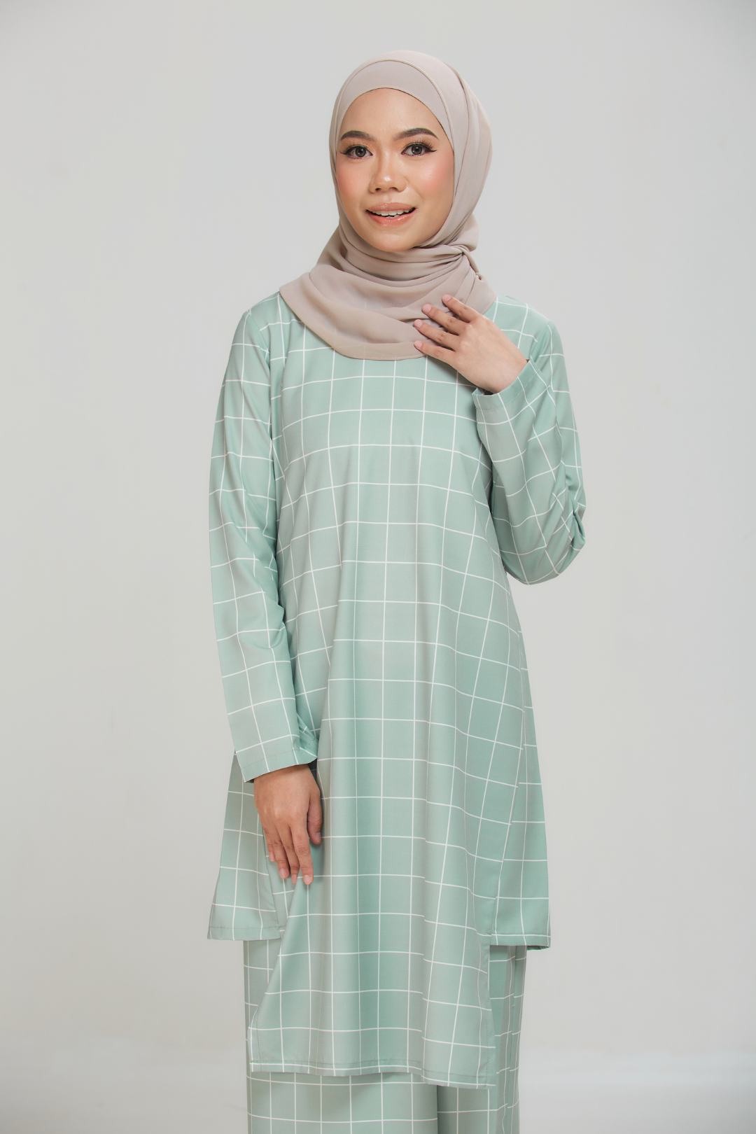 Serayu Kurung Modern