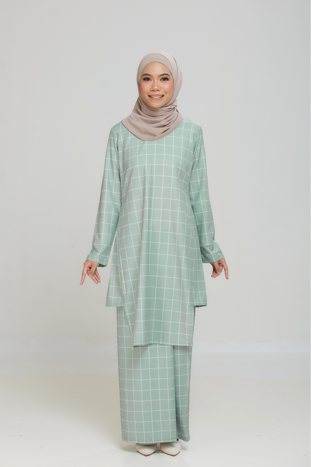Serayu Kurung Modern