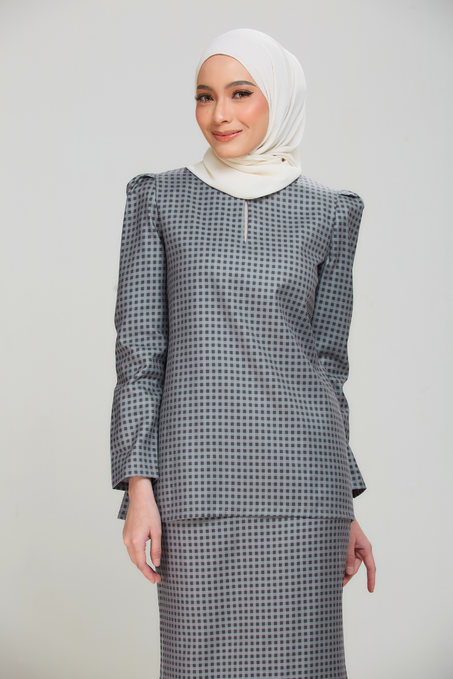 Cendana Kurung Moden