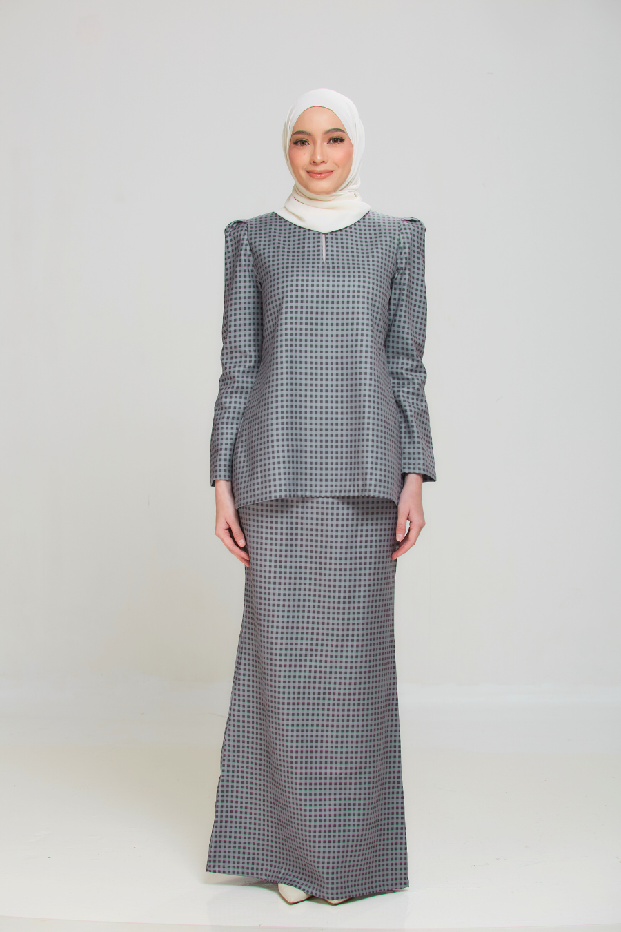 Cendana Kurung Moden
