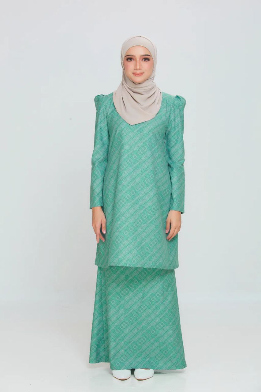 Dinda Kurung Moden
