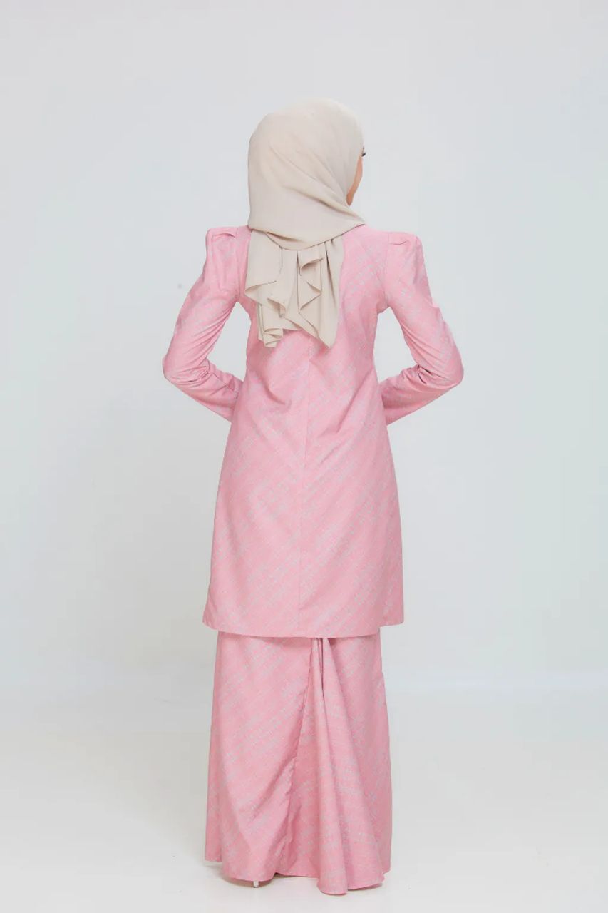 Dinda Kurung Moden
