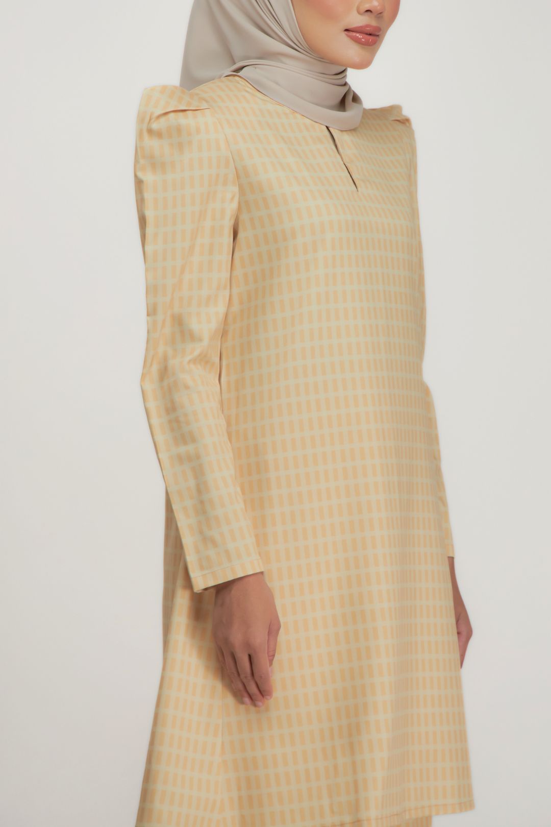 Cendana Kurung 2.0 - Sleek Puff Shoulder