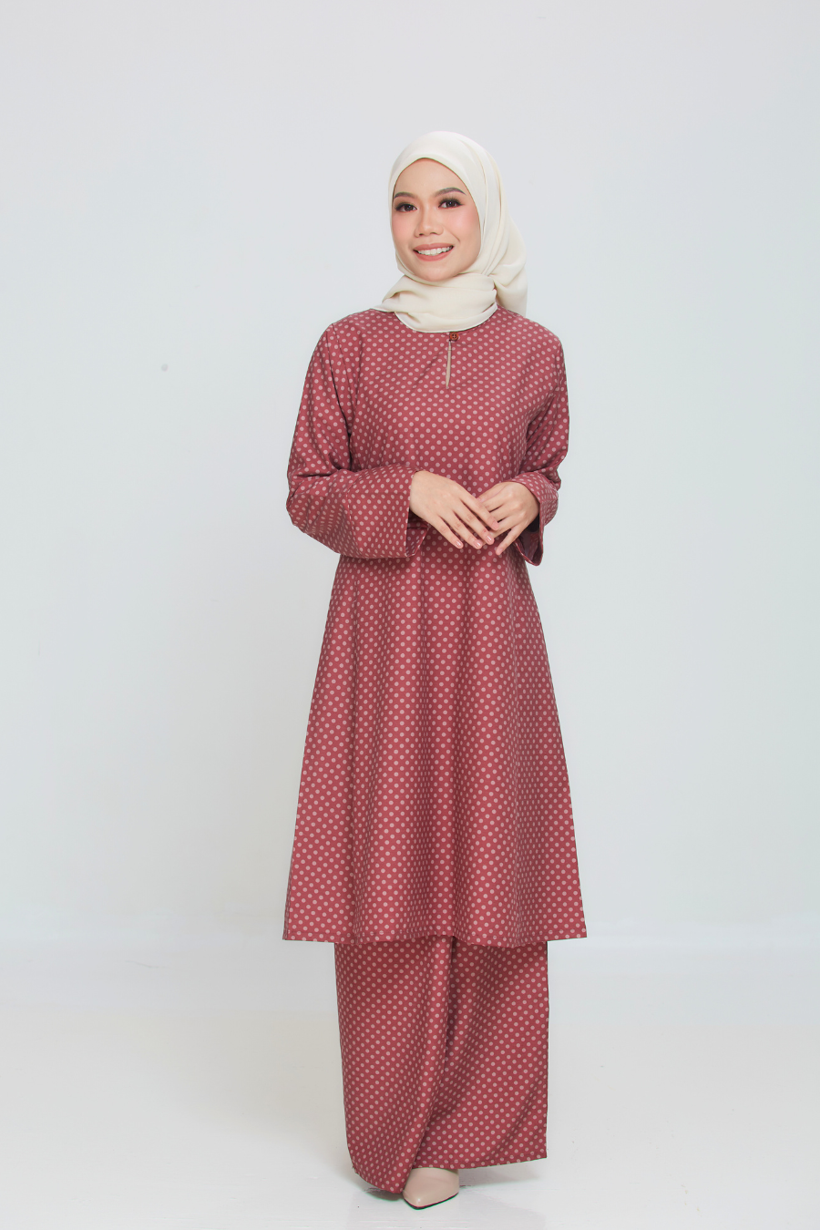 Embun Kurung Riau