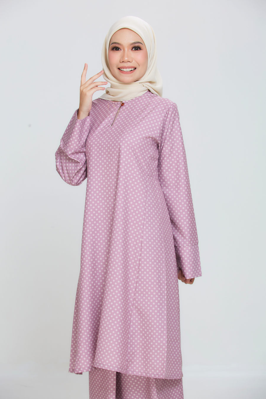 Embun Kurung Riau