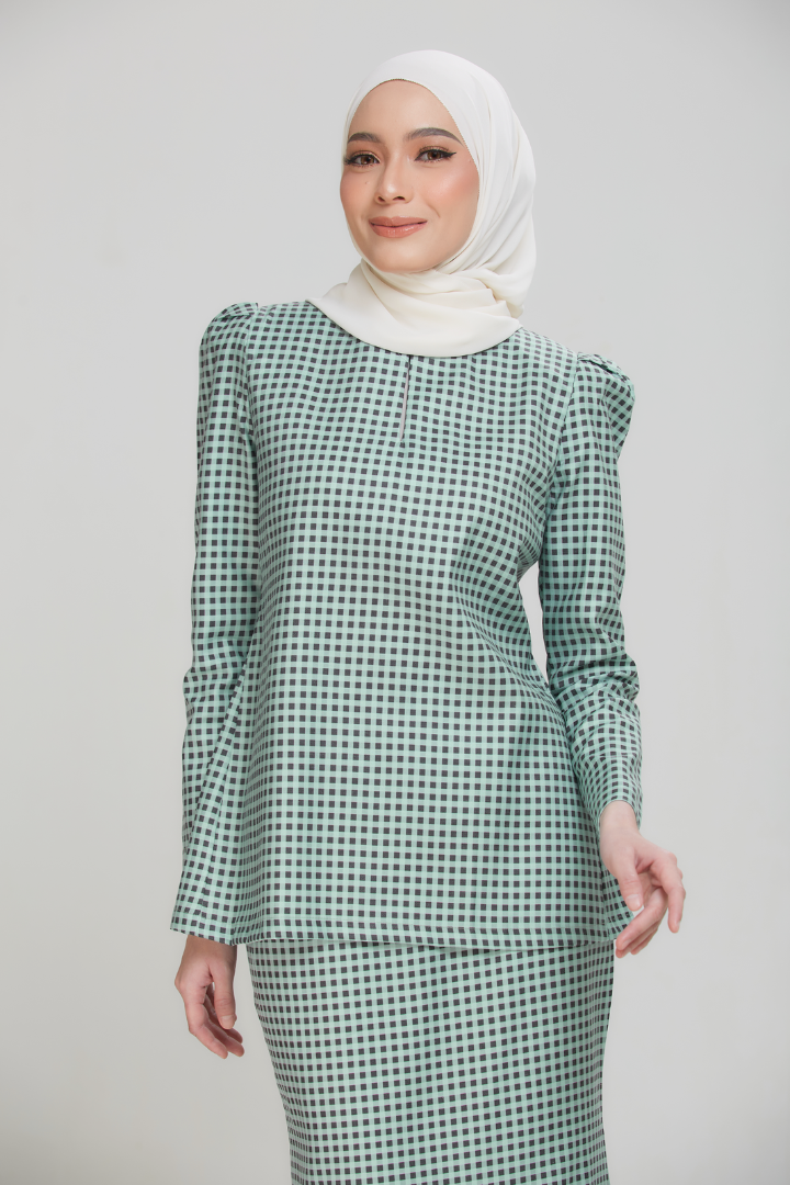 Cendana Kurung Moden