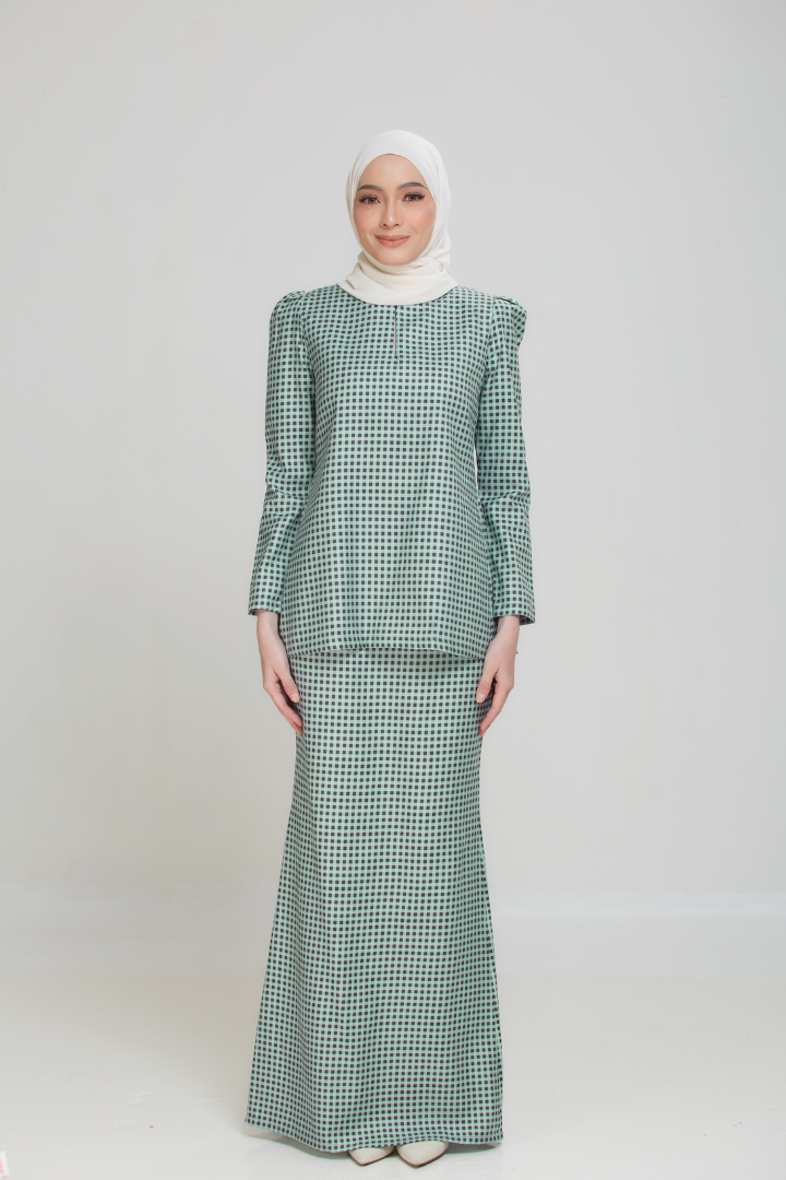Cendana Kurung Moden