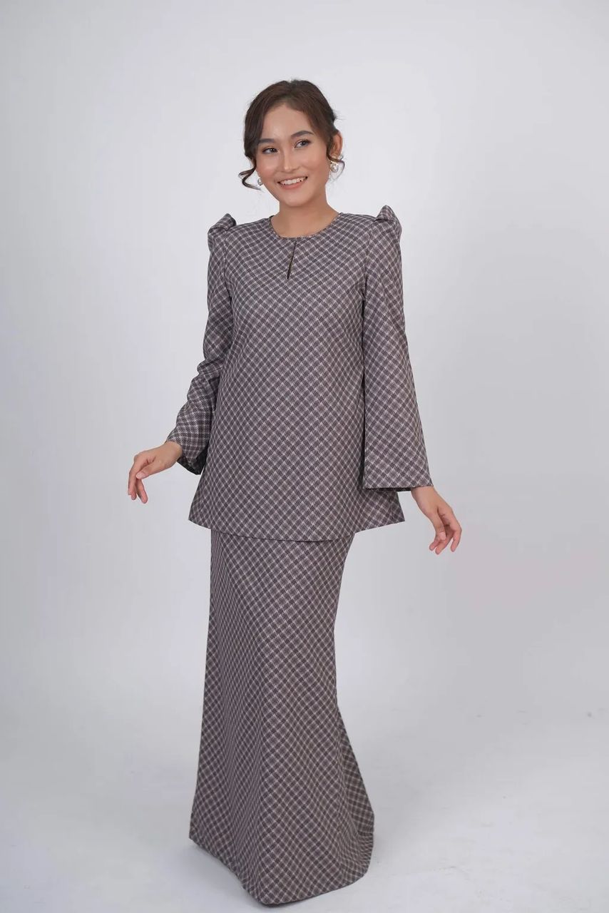 Melati Kurung Moden