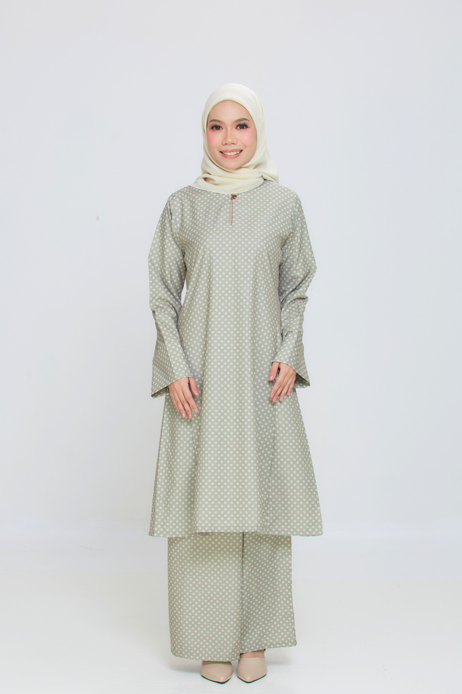 Embun Kurung Riau