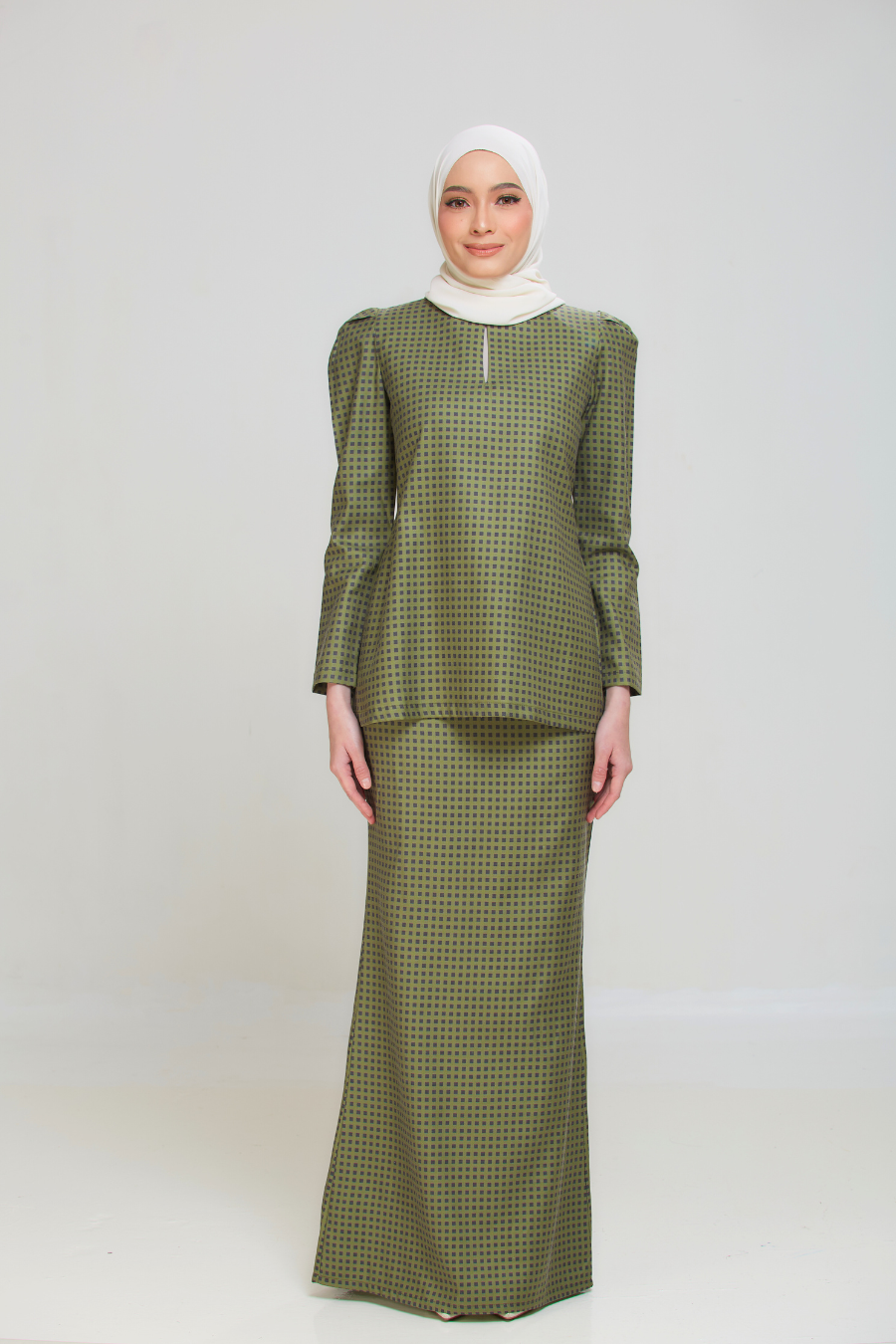 Cendana Kurung Moden