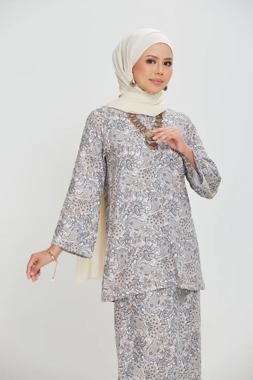 Kesuma Kurung Kedah