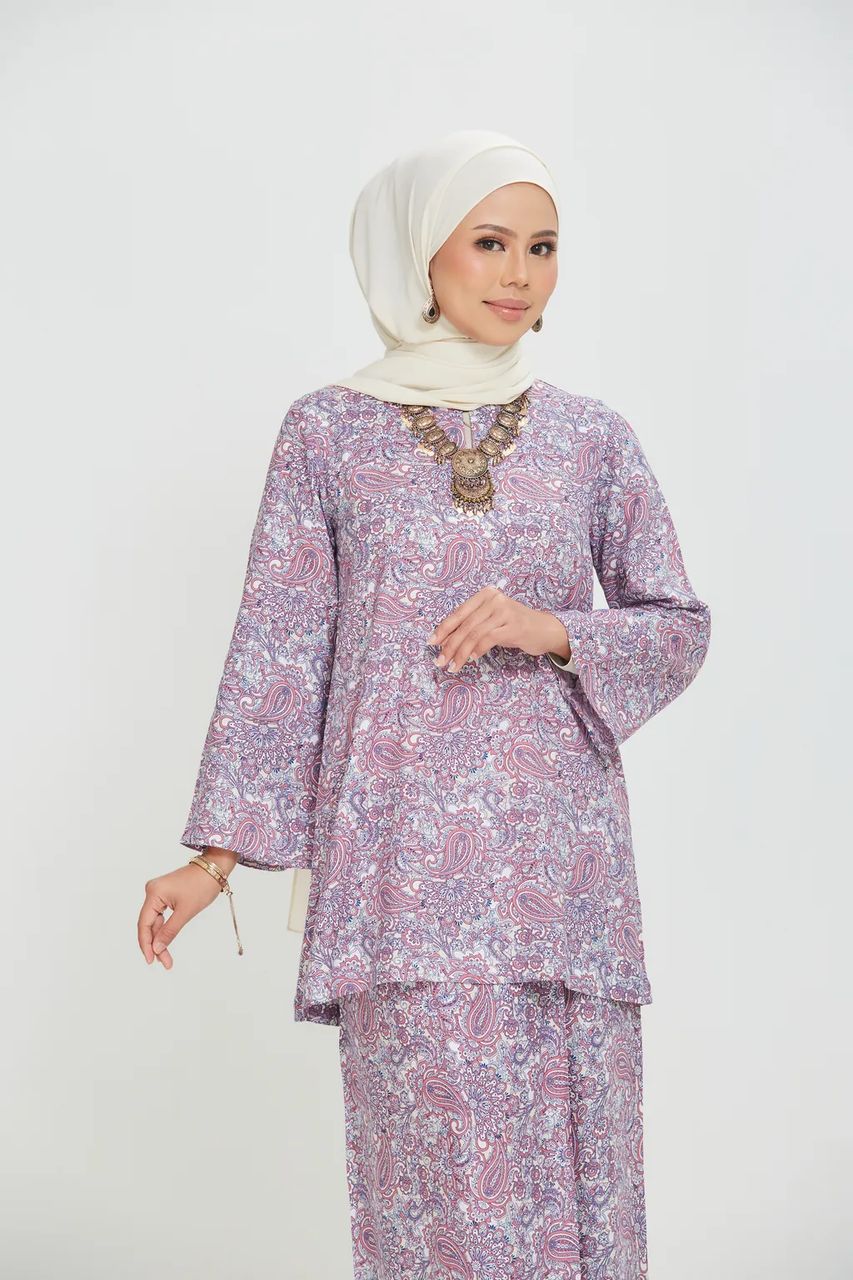 Kesuma Kurung Kedah