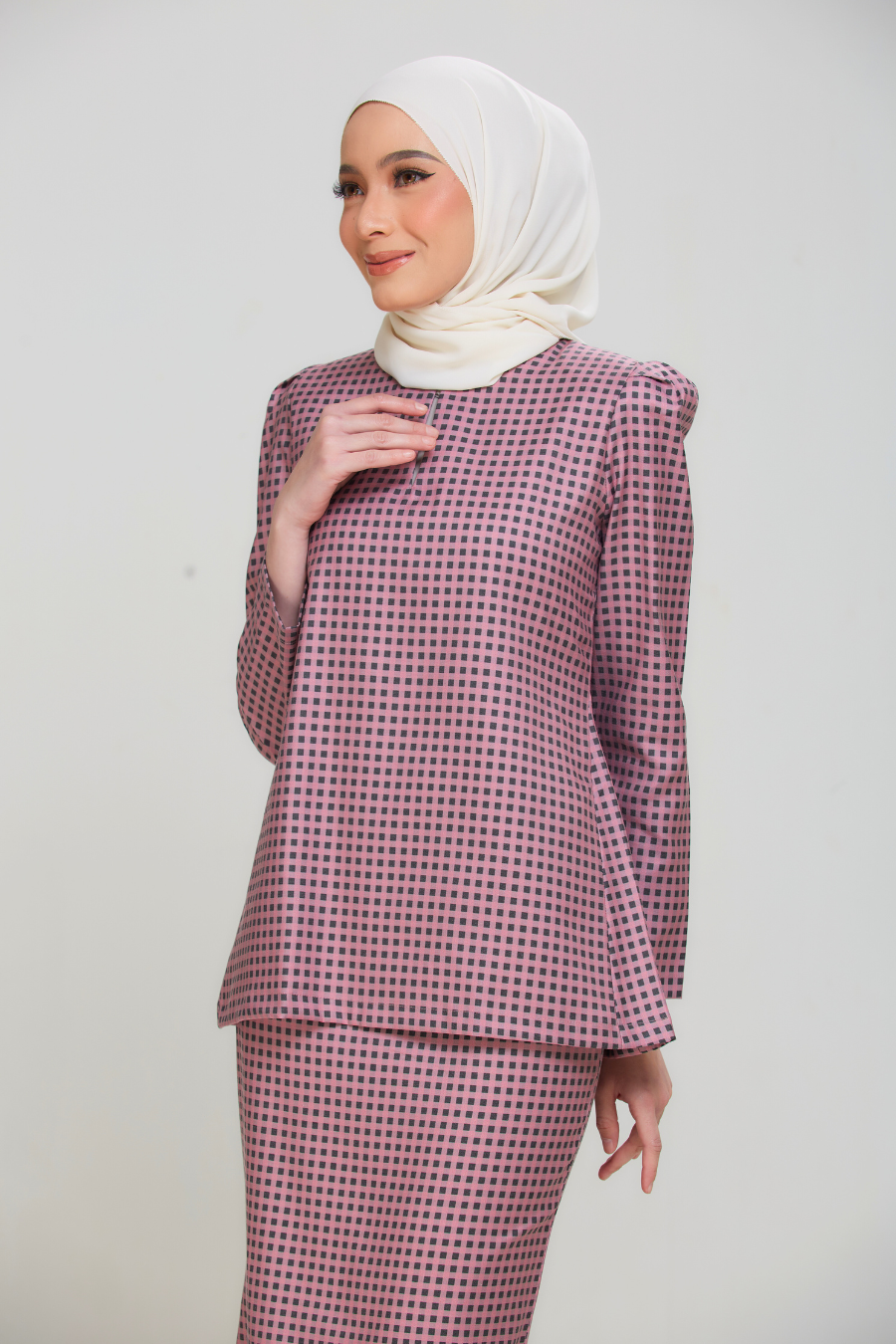 Cendana Kurung Moden