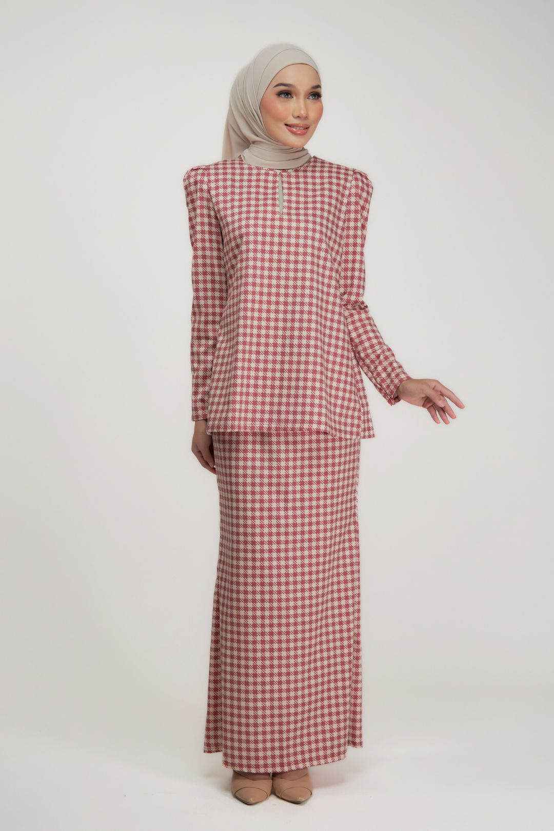 Melur Kurung - Sleek Modern Fit