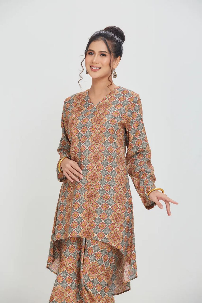 Rosa Kurung Instant Pario
