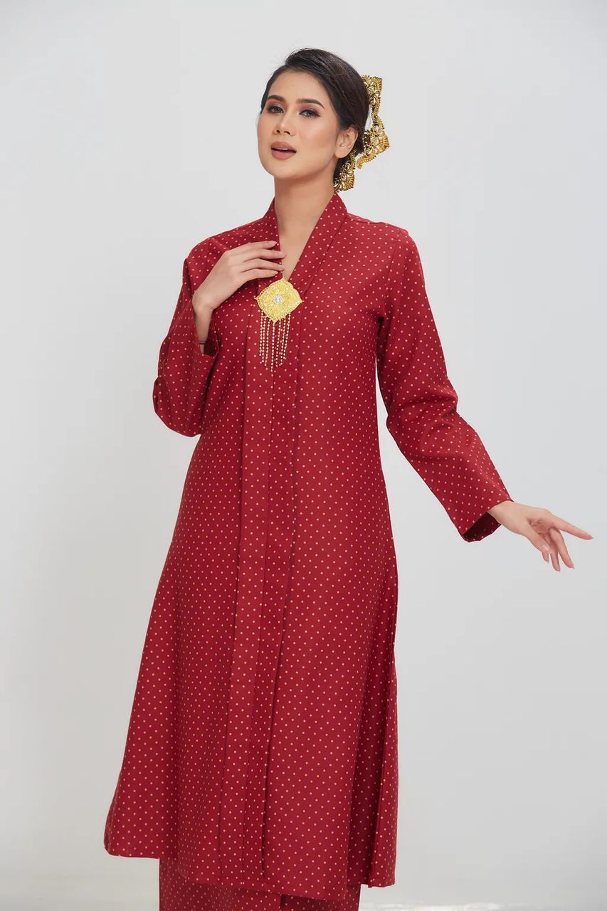Kalsom Kebaya Labuh