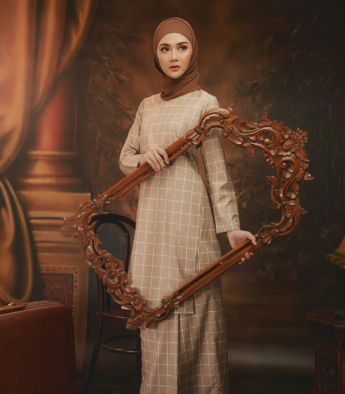 Serayu Kurung Modern