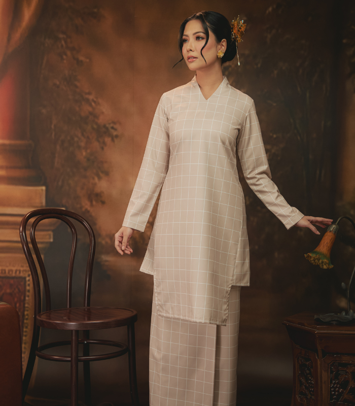 Serayu Kurung Modern