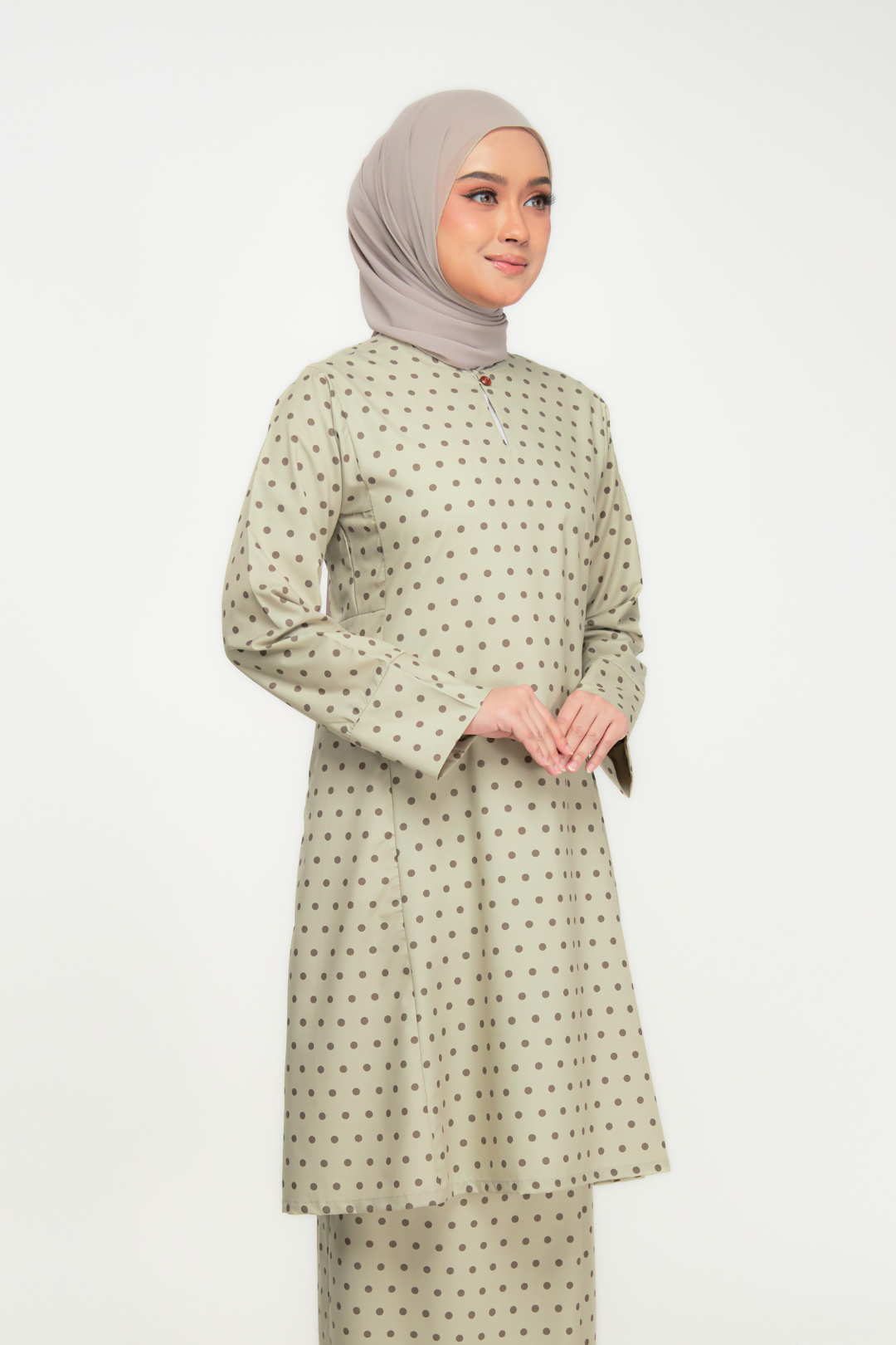 Embun Kurung - Classic & Elegant Riau