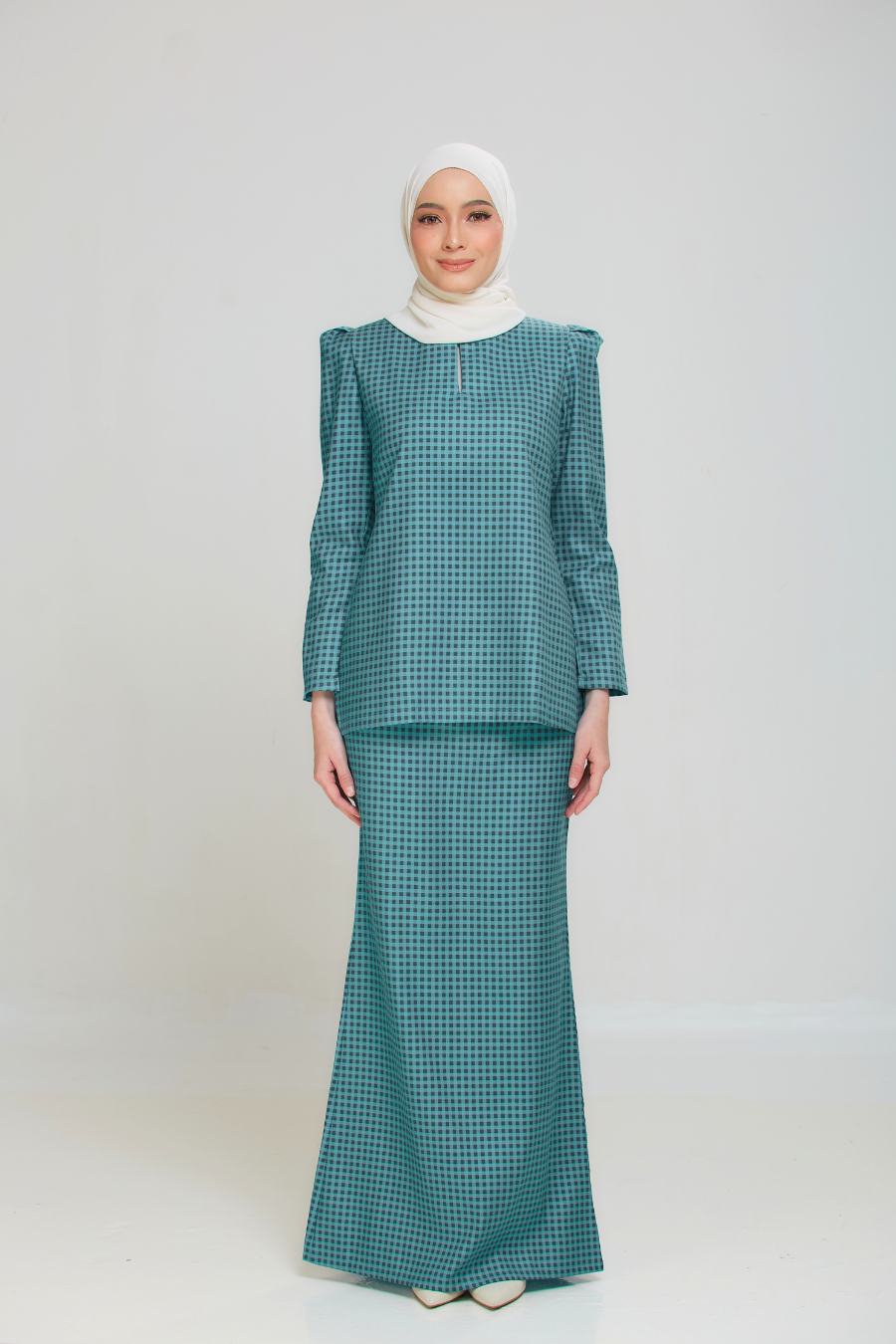 Cendana Kurung Moden