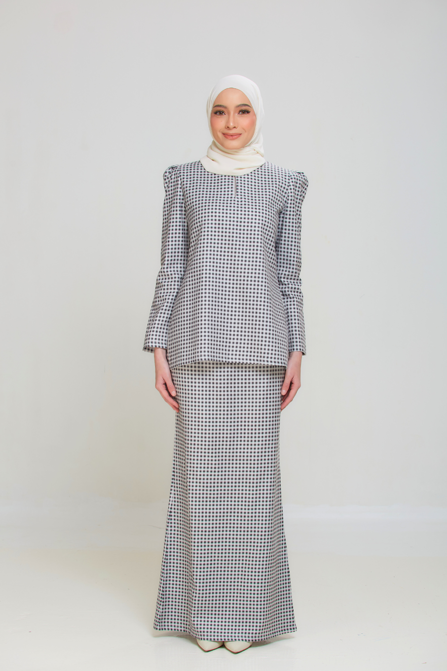 Cendana Kurung Moden