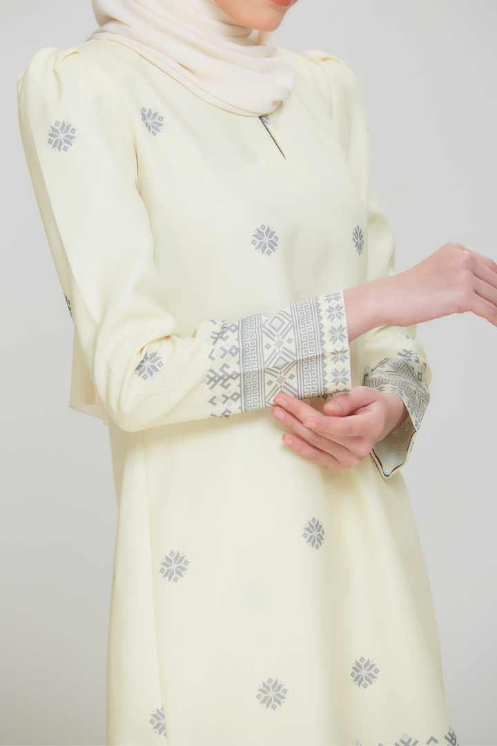 Kencana Kurung Moden
