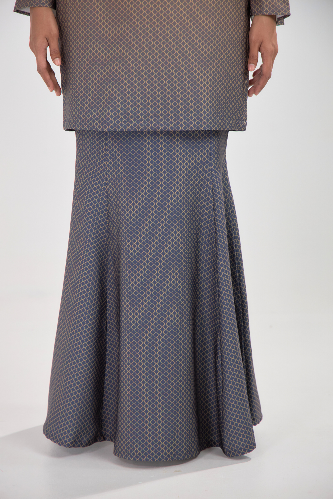 [PRE-ORDER] Aurora Kurung Moden