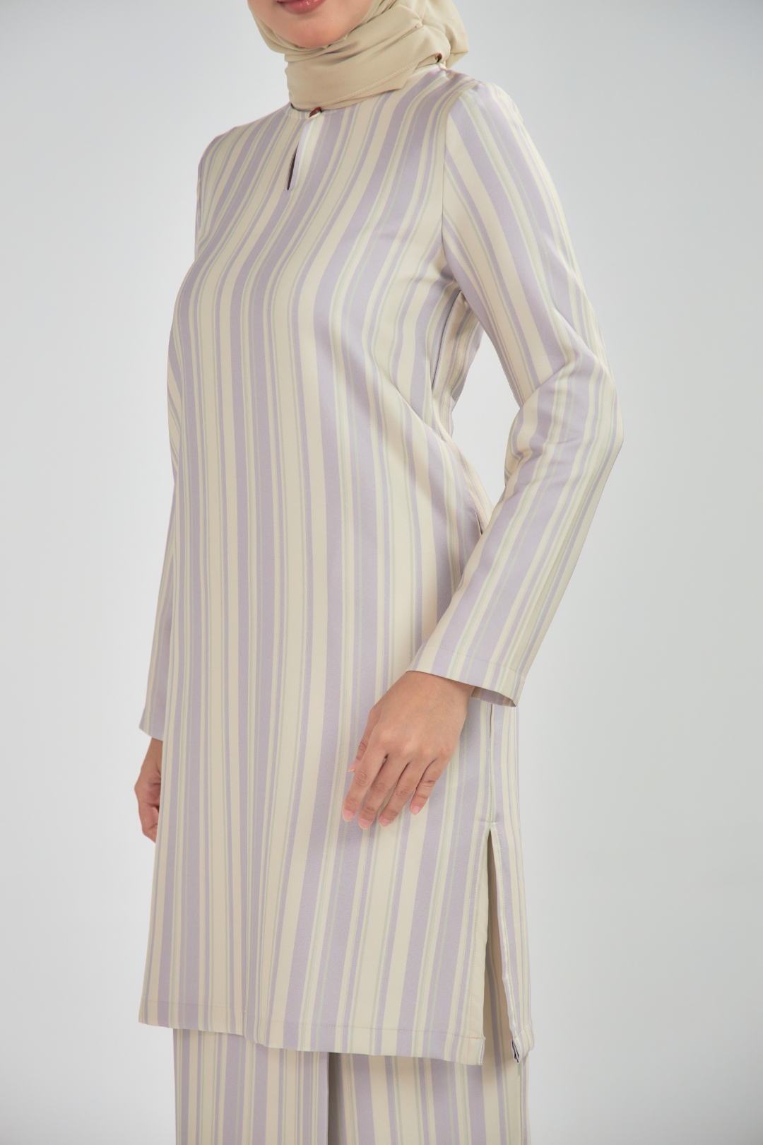 [PRE-ORDER] Arisa Kurung Traditional