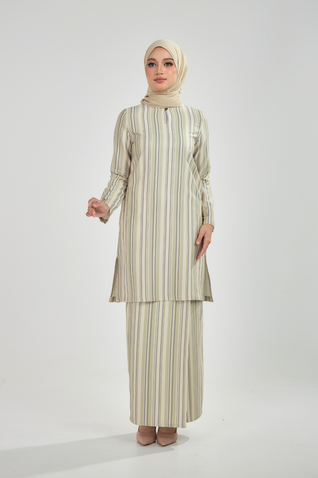 [PRE-ORDER] Arisa Kurung Traditional